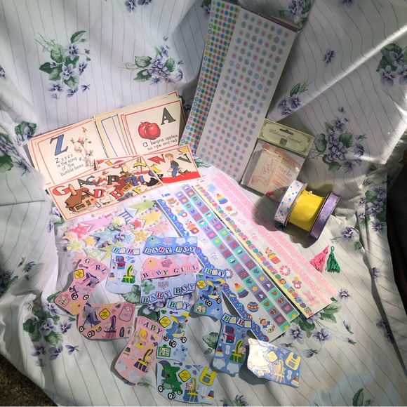 Vintage Baby Shower Scrapbook and Card Making Kit - Picture 3 of 7